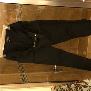 Jaanuu black skinny scrub pants